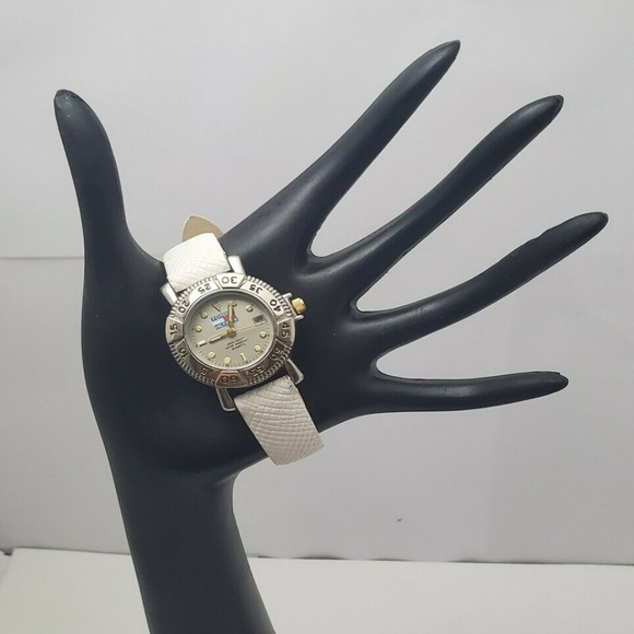 tommy hilfiger 1238 watch price